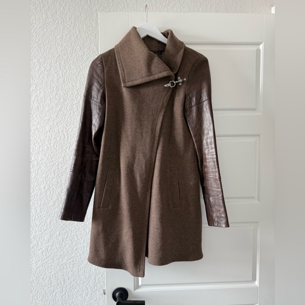 Danier Women’s Brown Leather Coat
